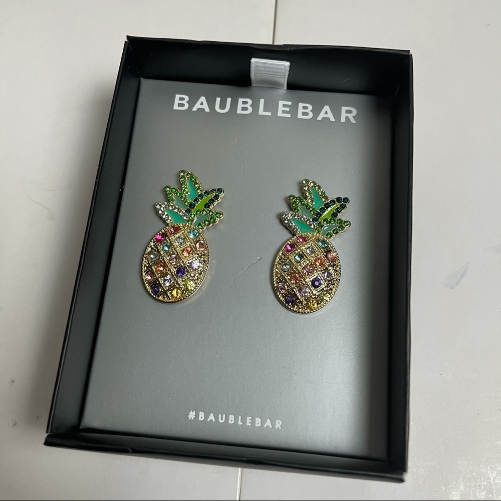 NWT Baublebar Pineapple Earrings